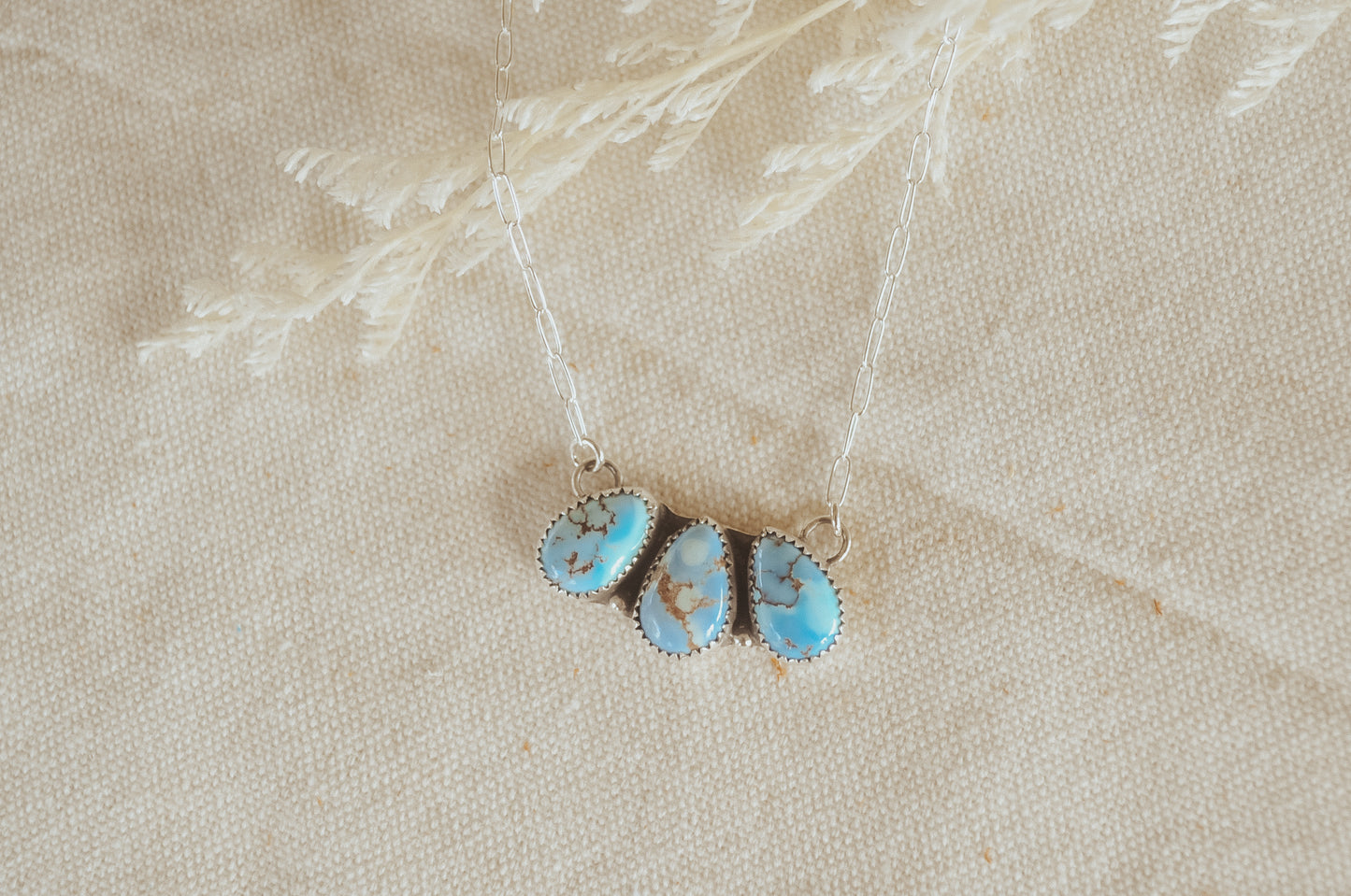 The Anna Cluster Necklace