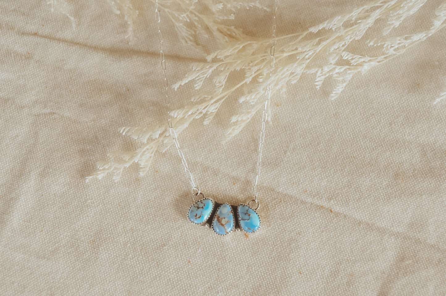 The Anna Cluster Necklace