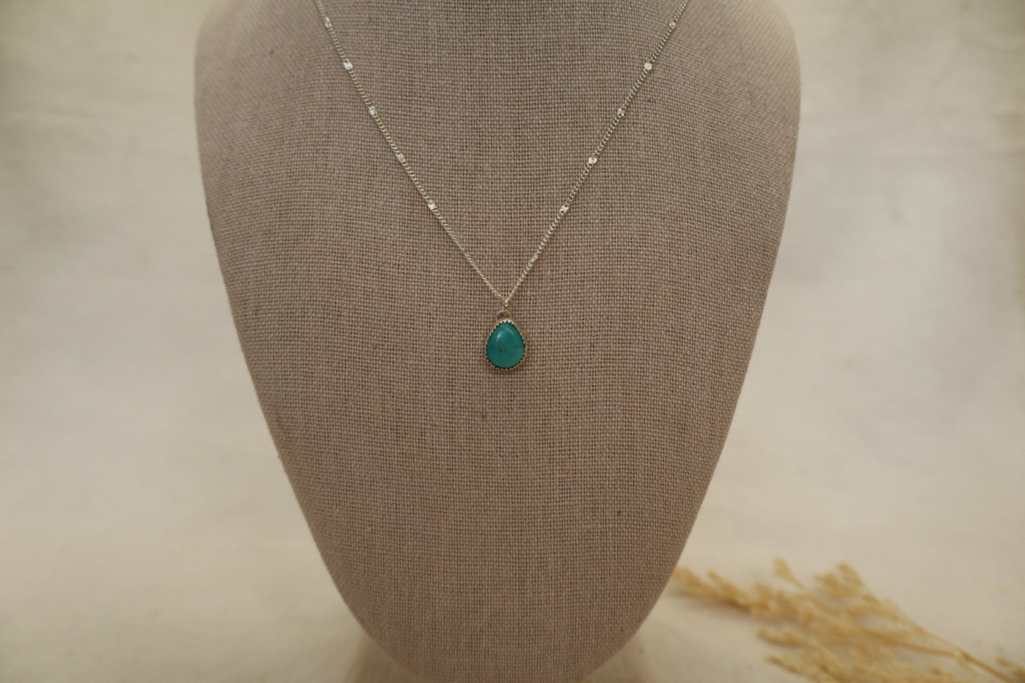 The Stella Necklace