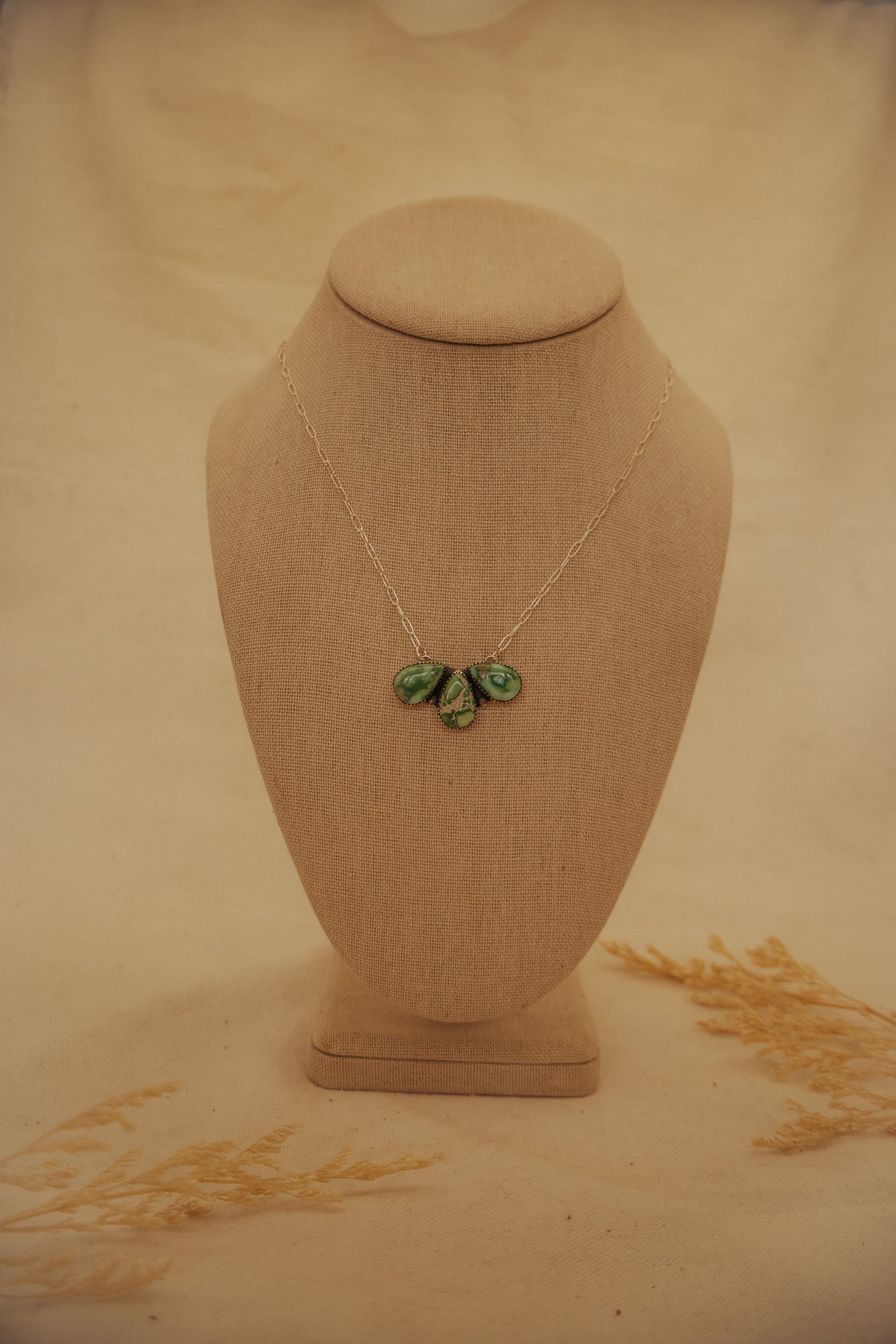 The Dahlia Necklace