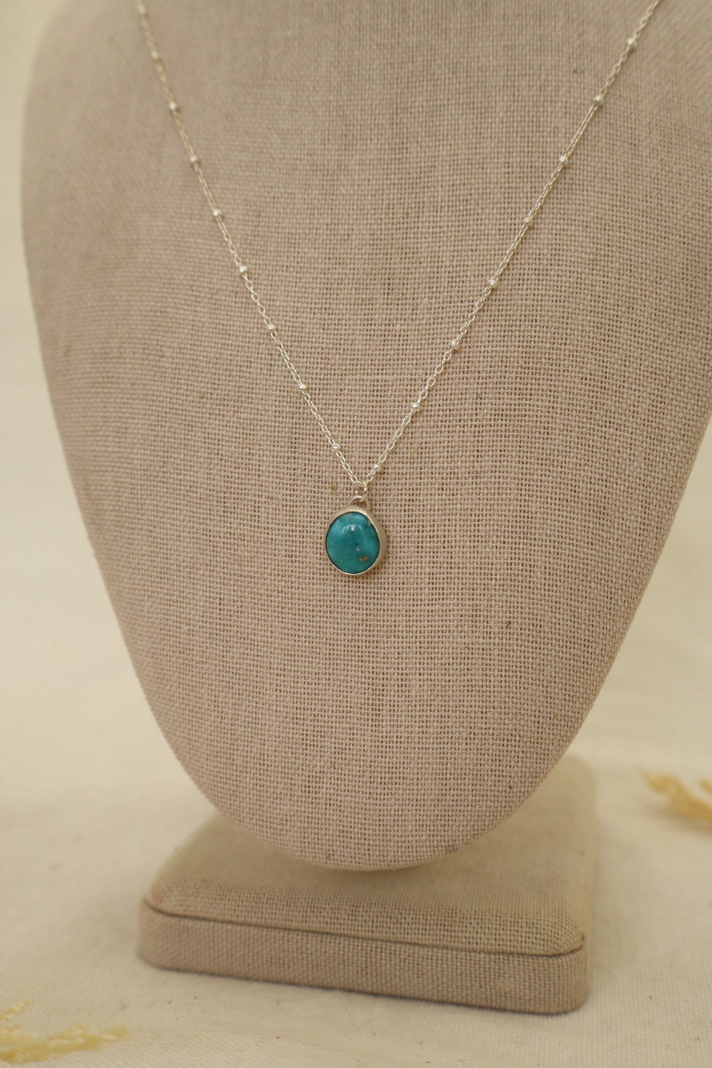 The Birdie Necklace