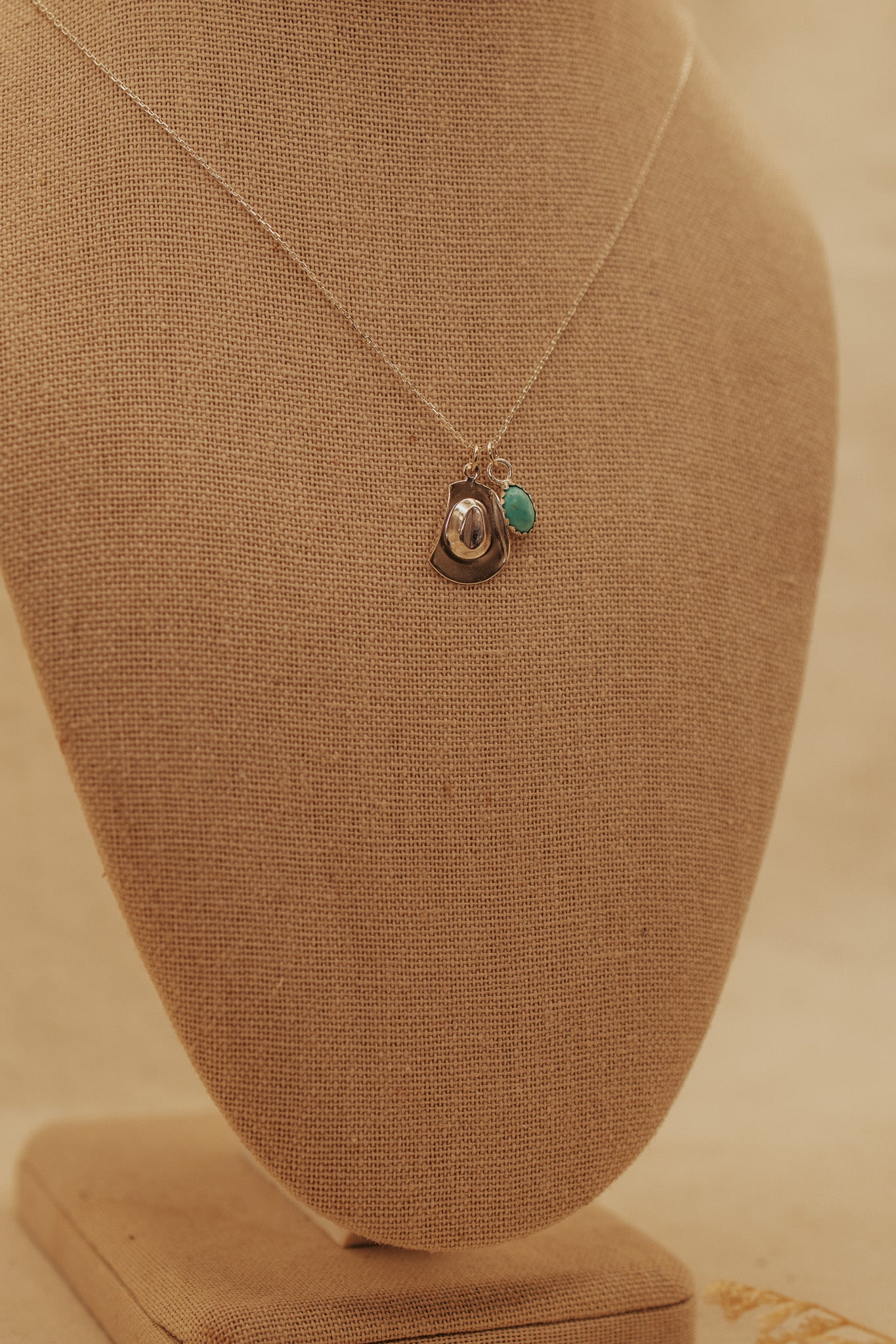 The Dolly Necklace