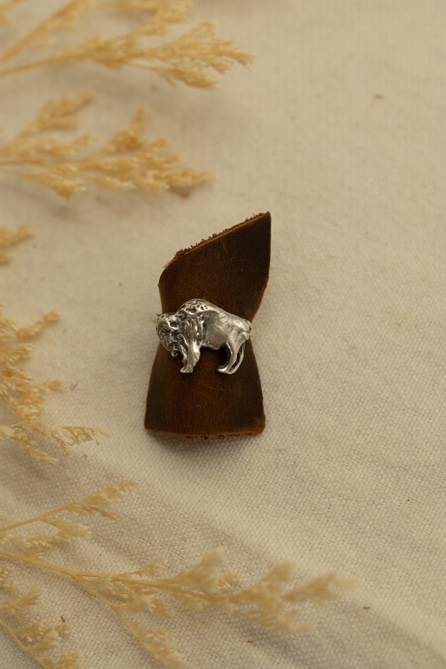 The Buffalo Ring
