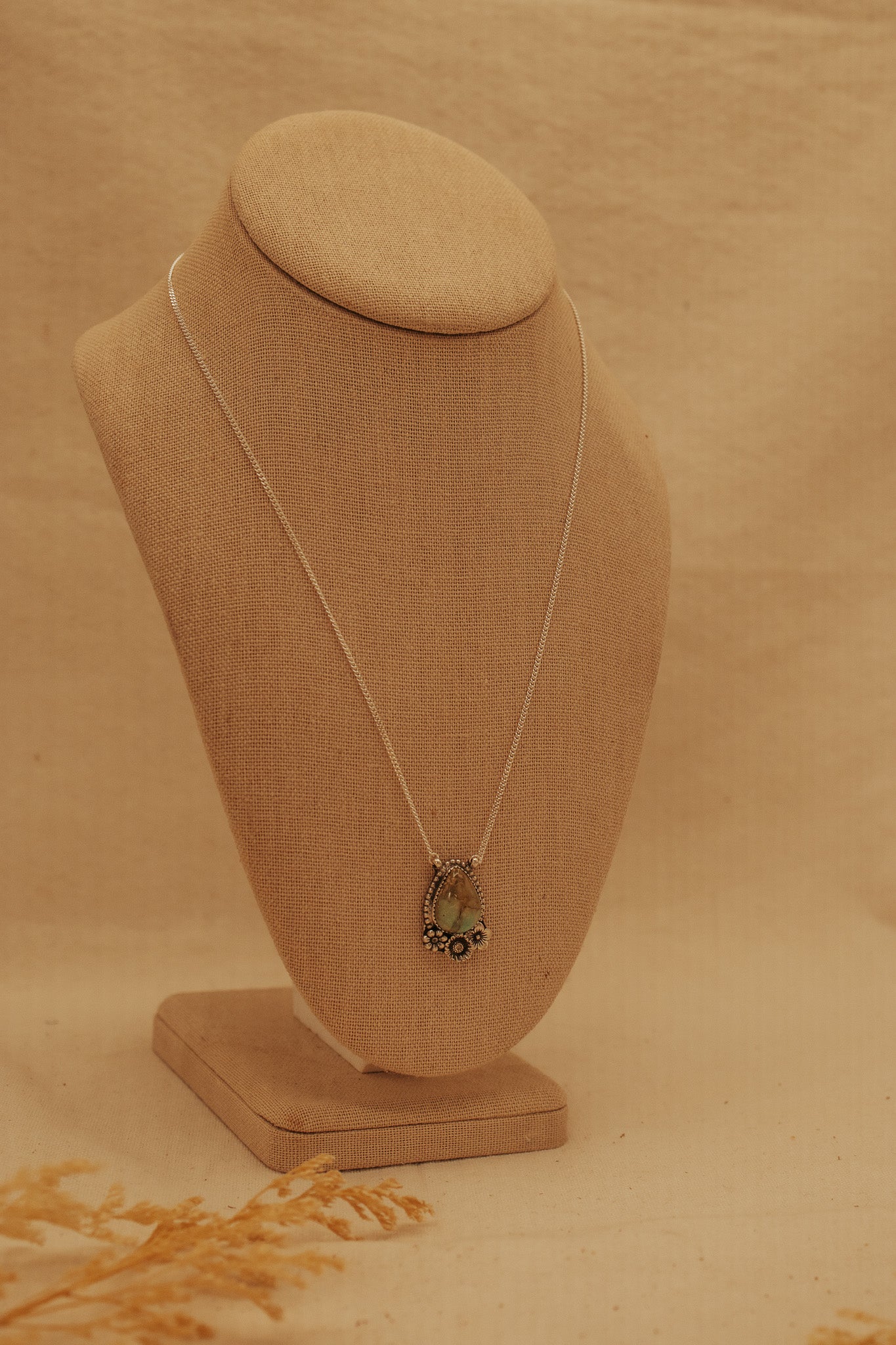 The Lucy Necklace