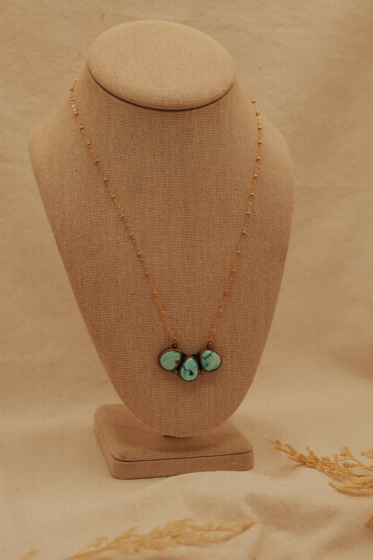 The Alice Necklace