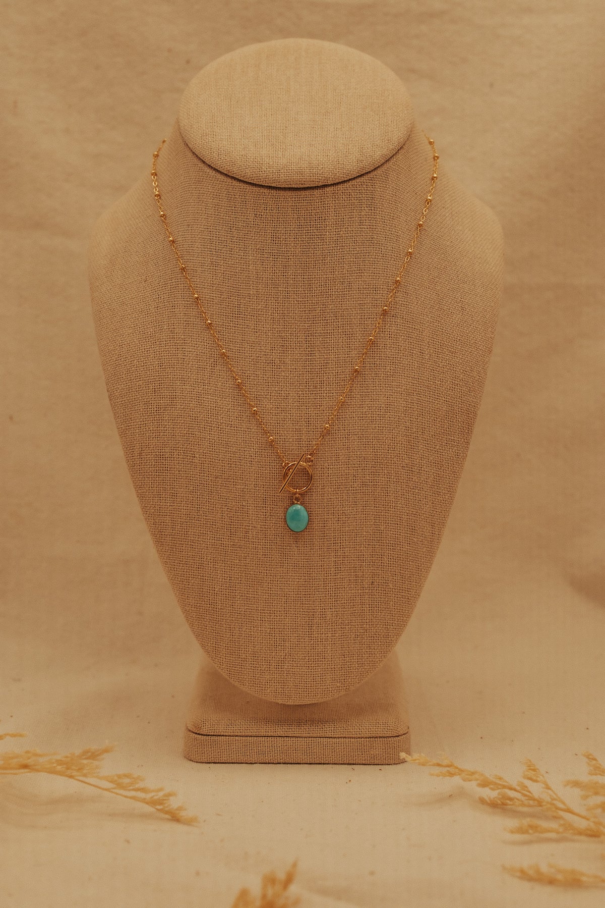 The Iris Necklace