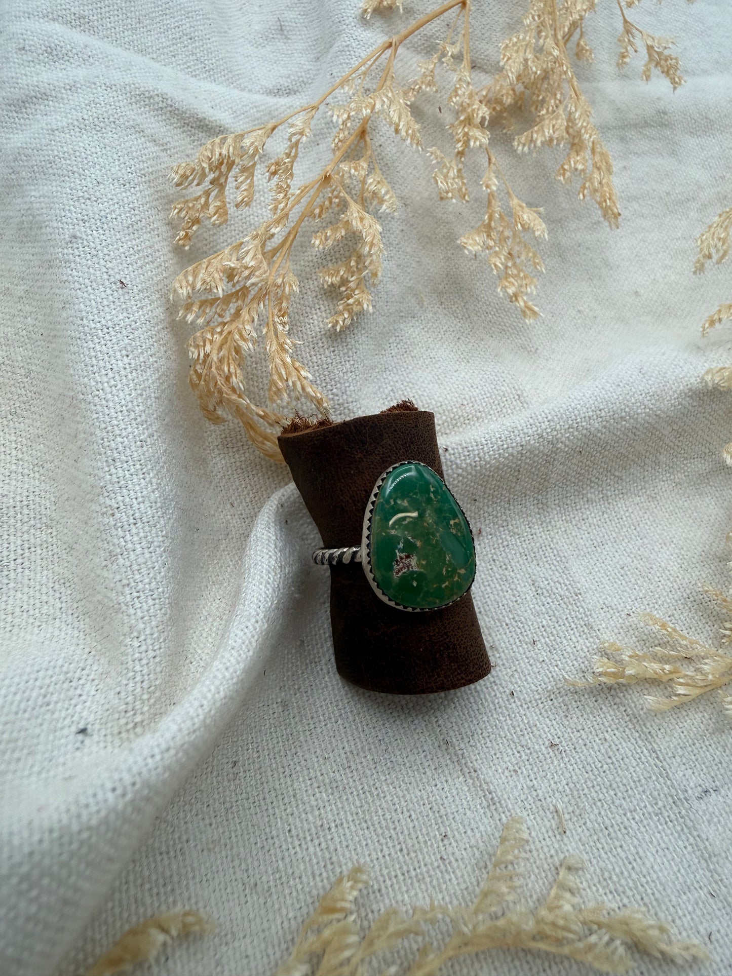 The Essie Ring - size 8