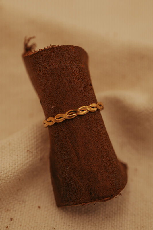 The Evie Ring