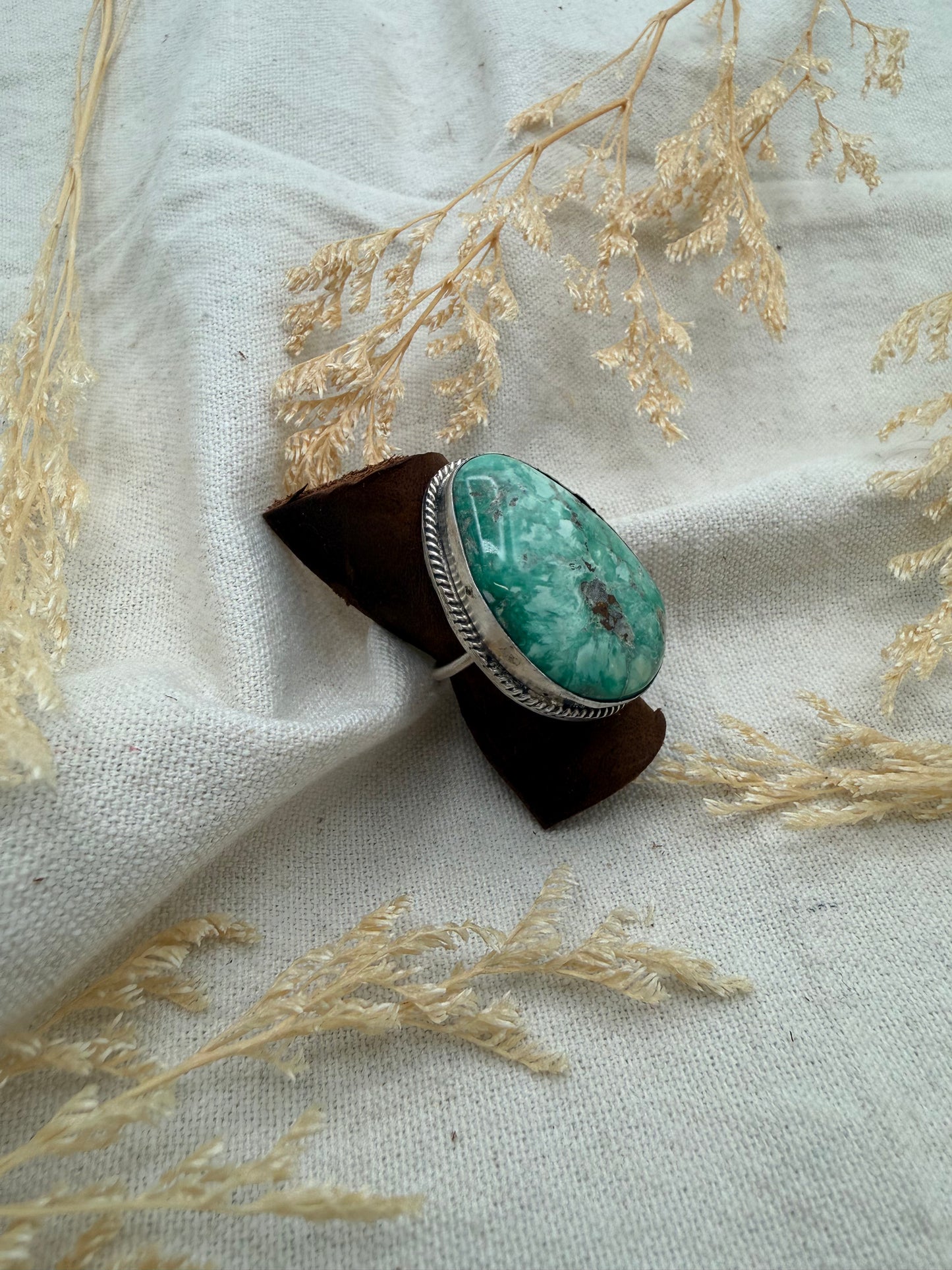 The Faye Ring - size 7.5