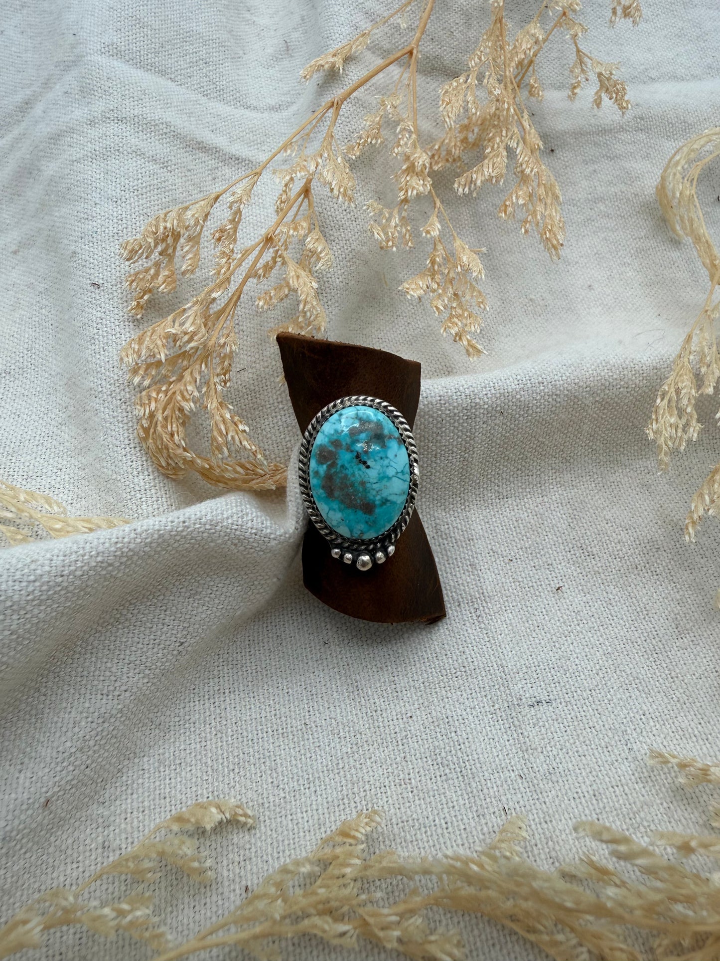 The Wynnie Ring - size 5