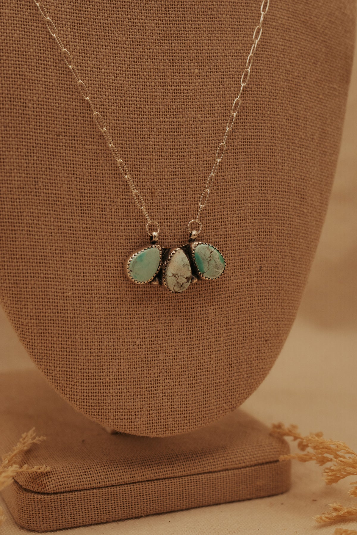 The Evie Necklace