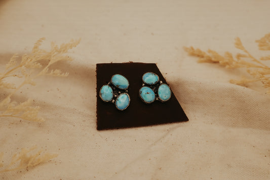 The Dolly Studs