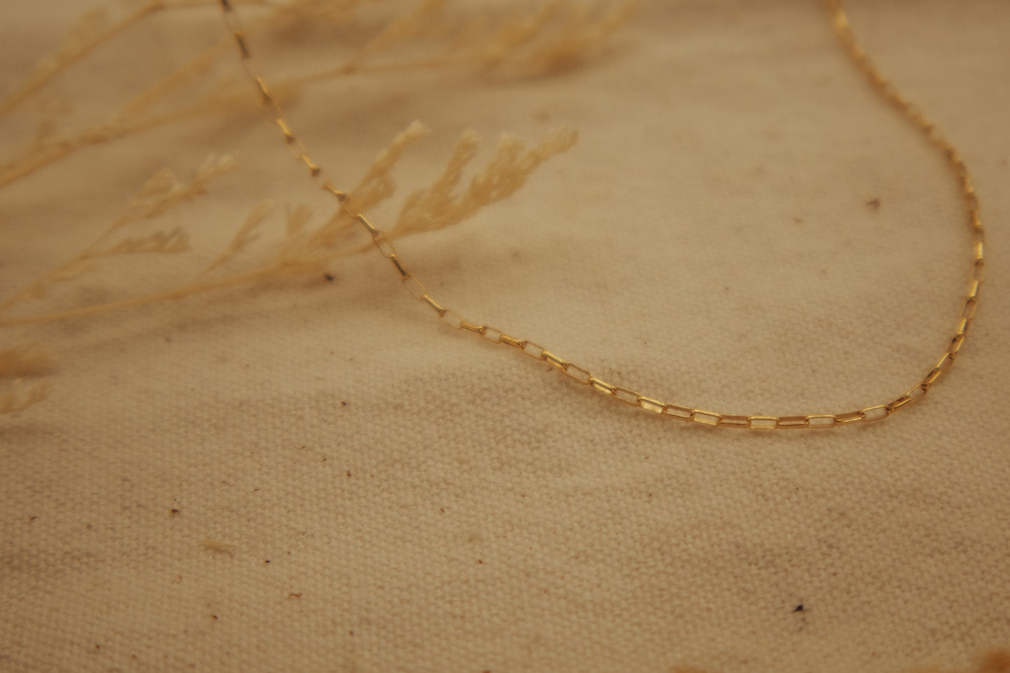 The Gold Mini Paper Clip Chain