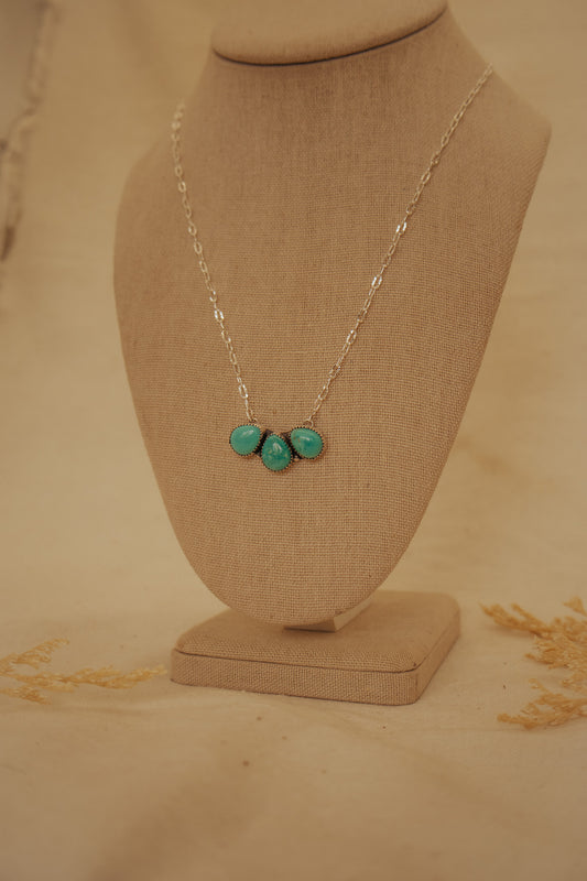 The Willa Necklace