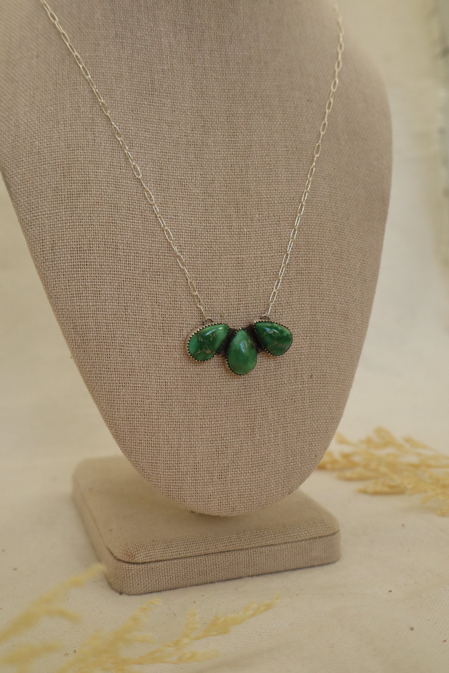 The Ivy Necklace