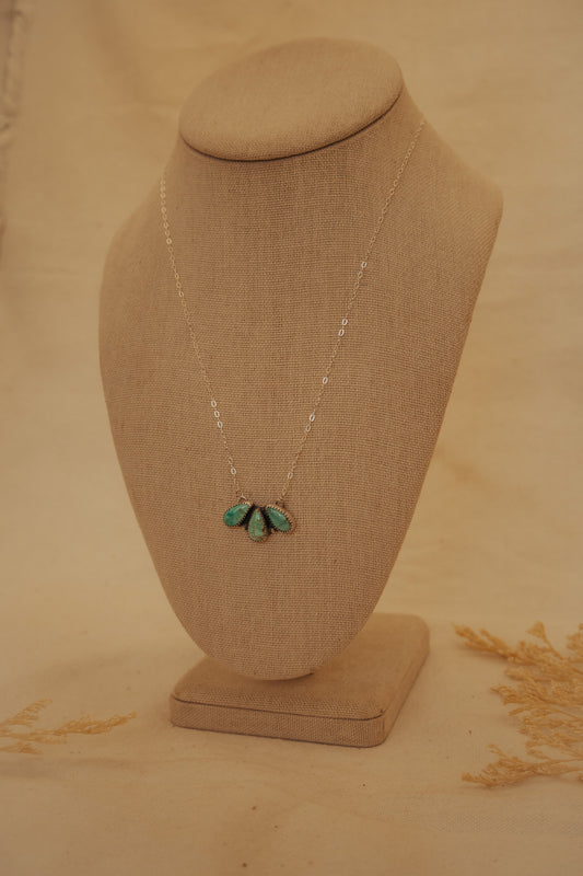 The Della Necklace