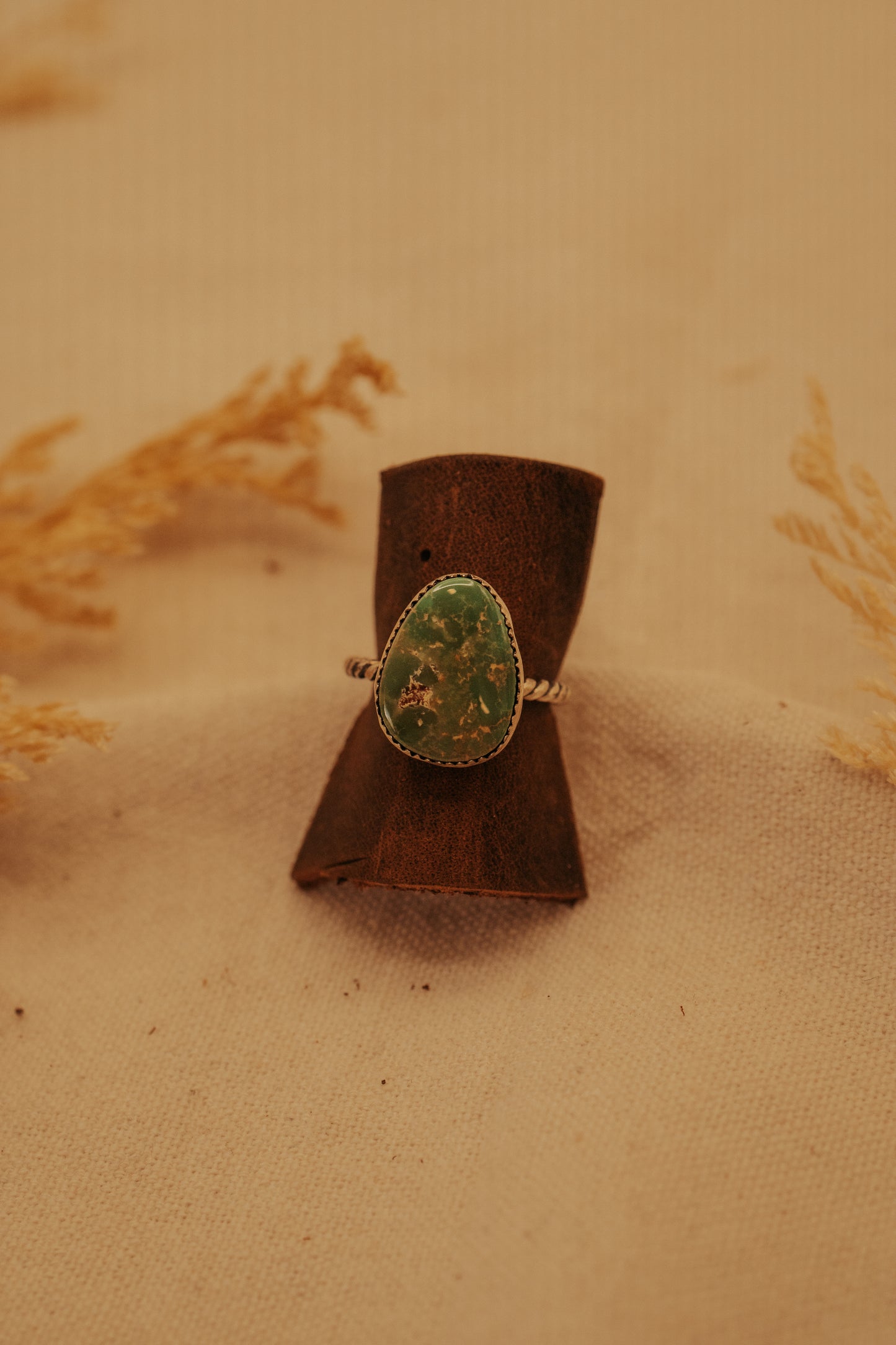 The Essie Ring - size 8