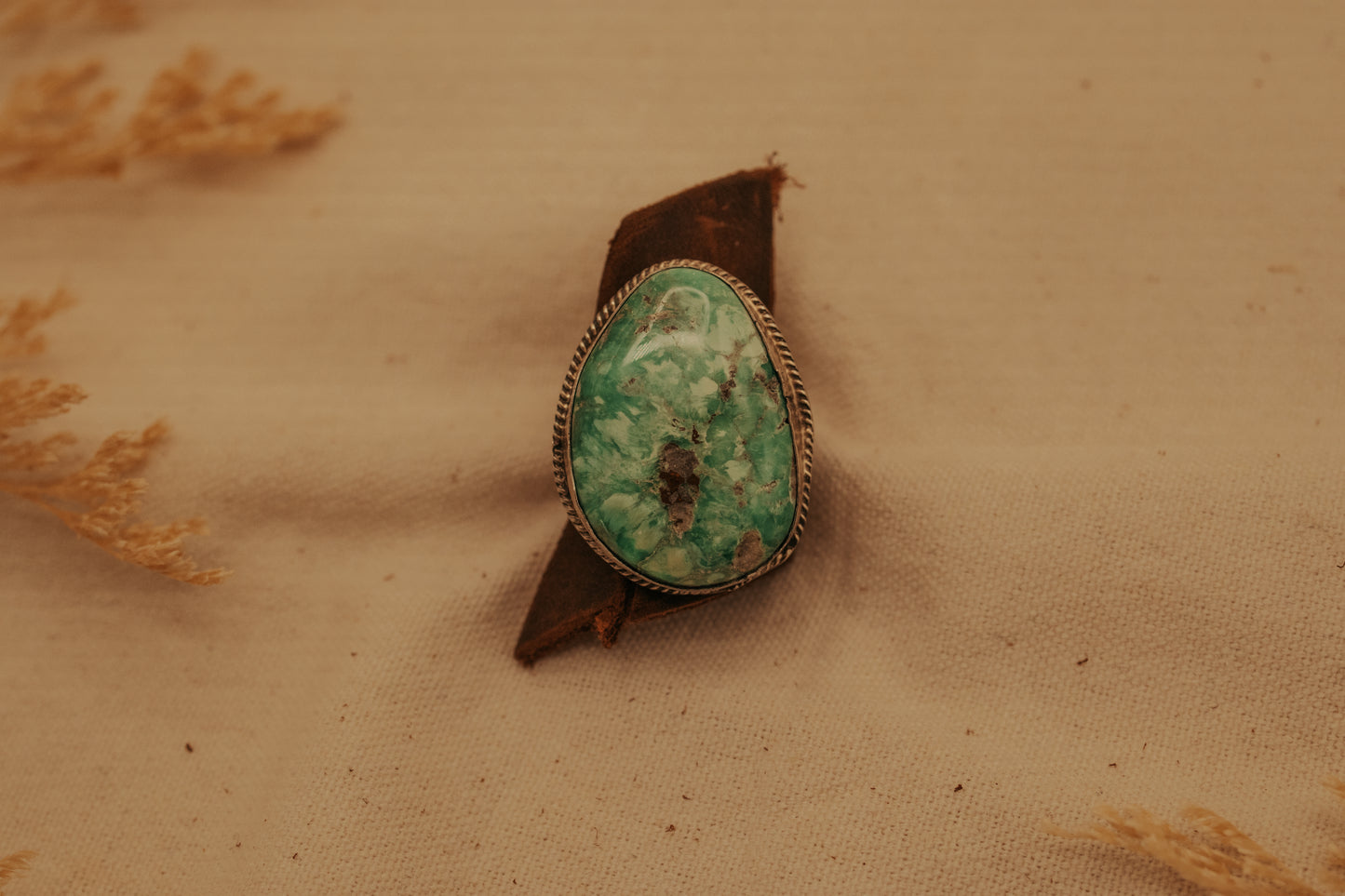The Faye Ring - size 7.5