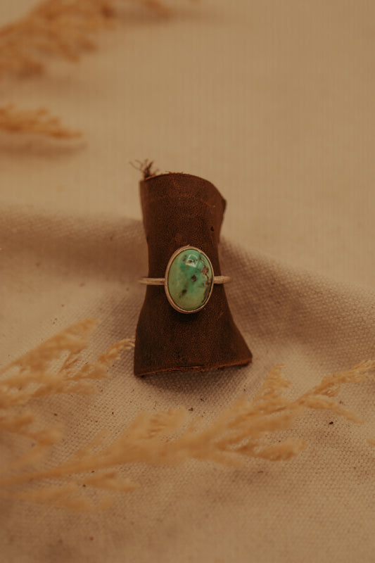 The Ruthie Ring - size 8