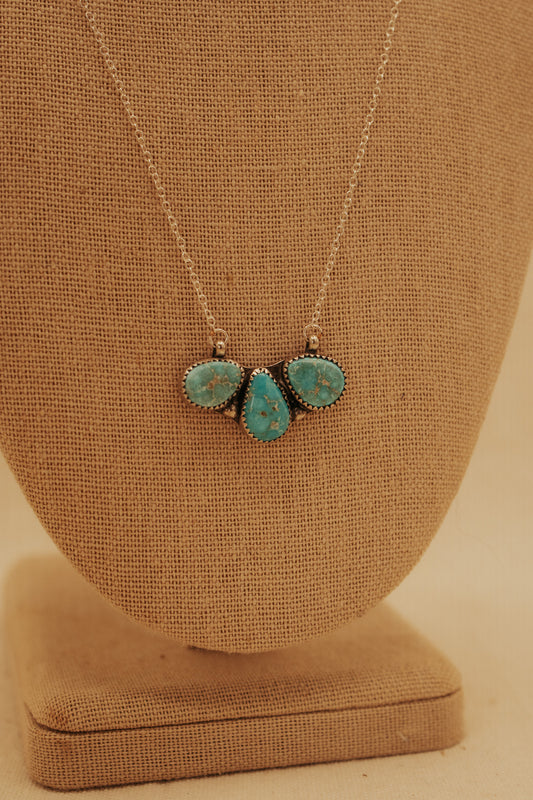 The Estelle Necklace