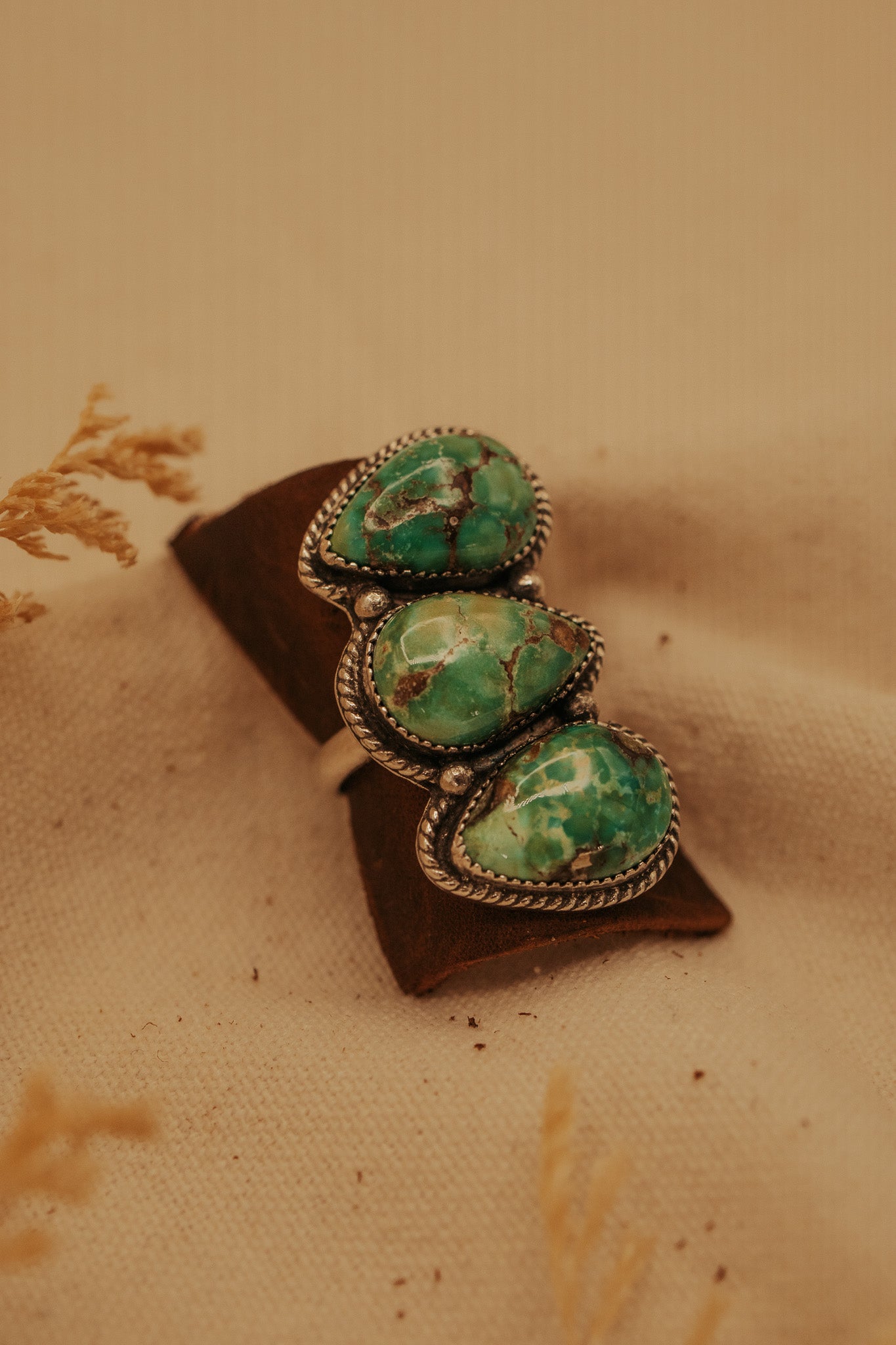 The Faye Ring SIZE 7.5