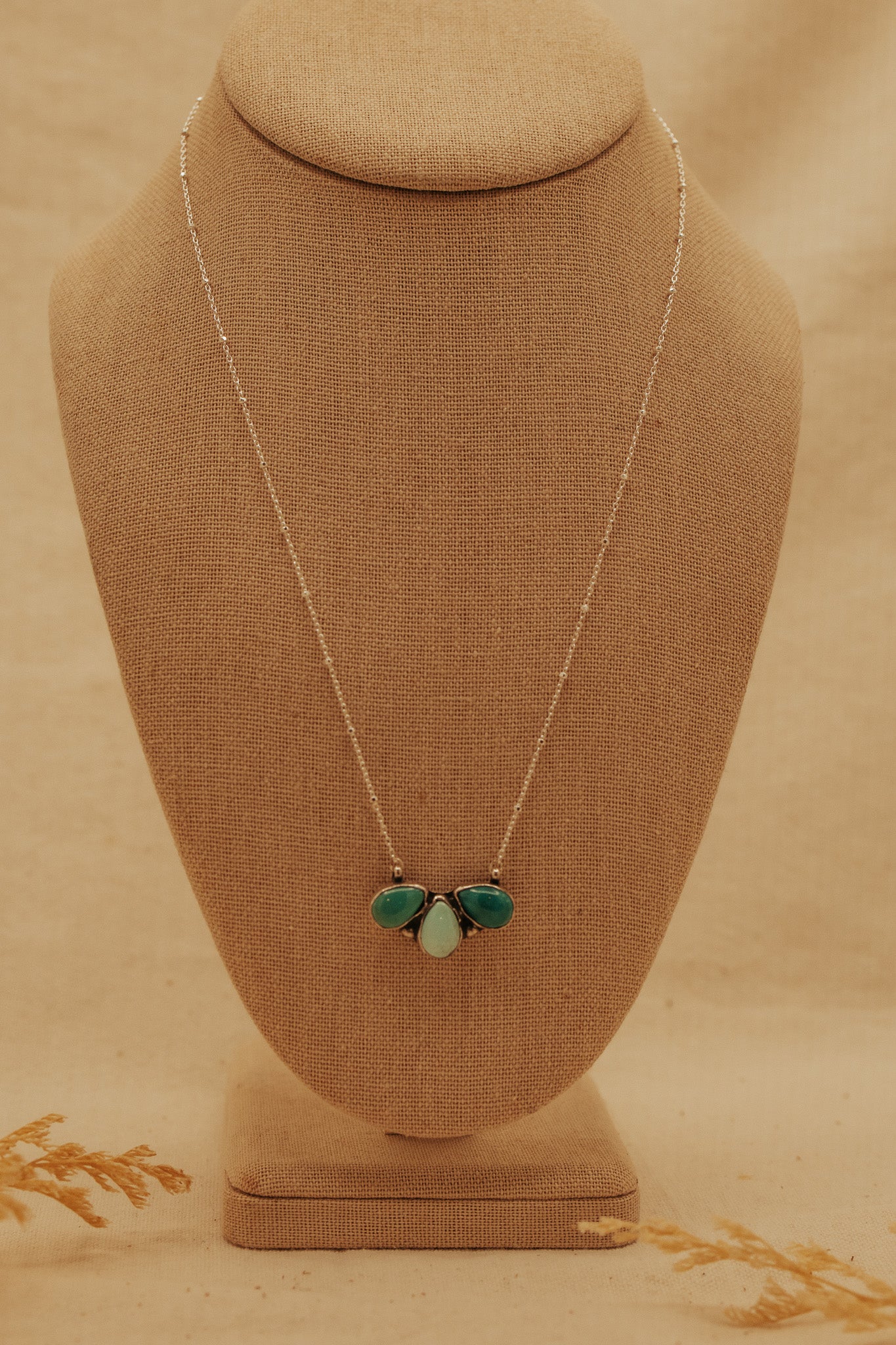 The Eleanor Cluster Necklace X