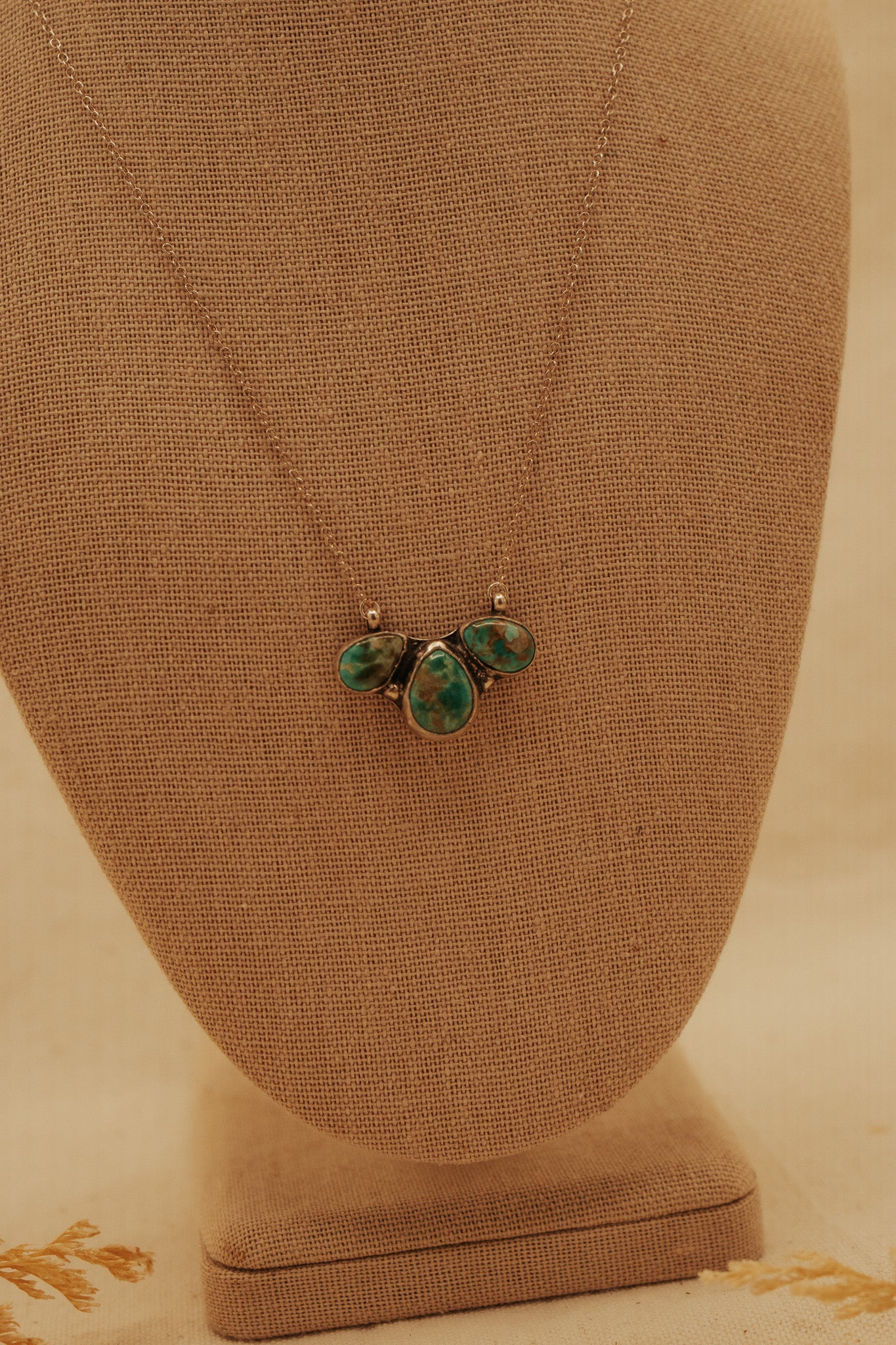 The Eleanor Cluster Necklace IX