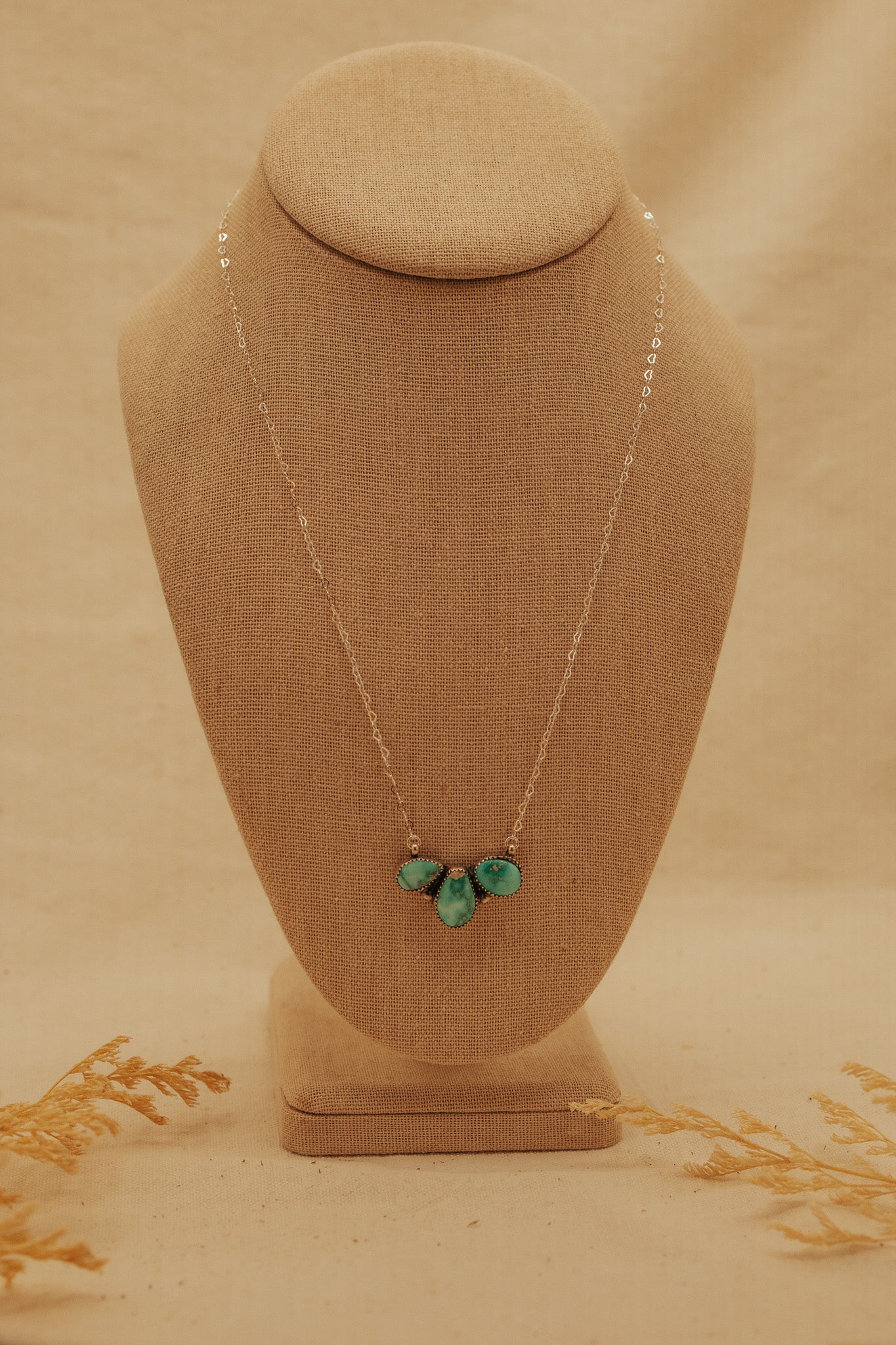 The Eleanor Cluster Necklace V