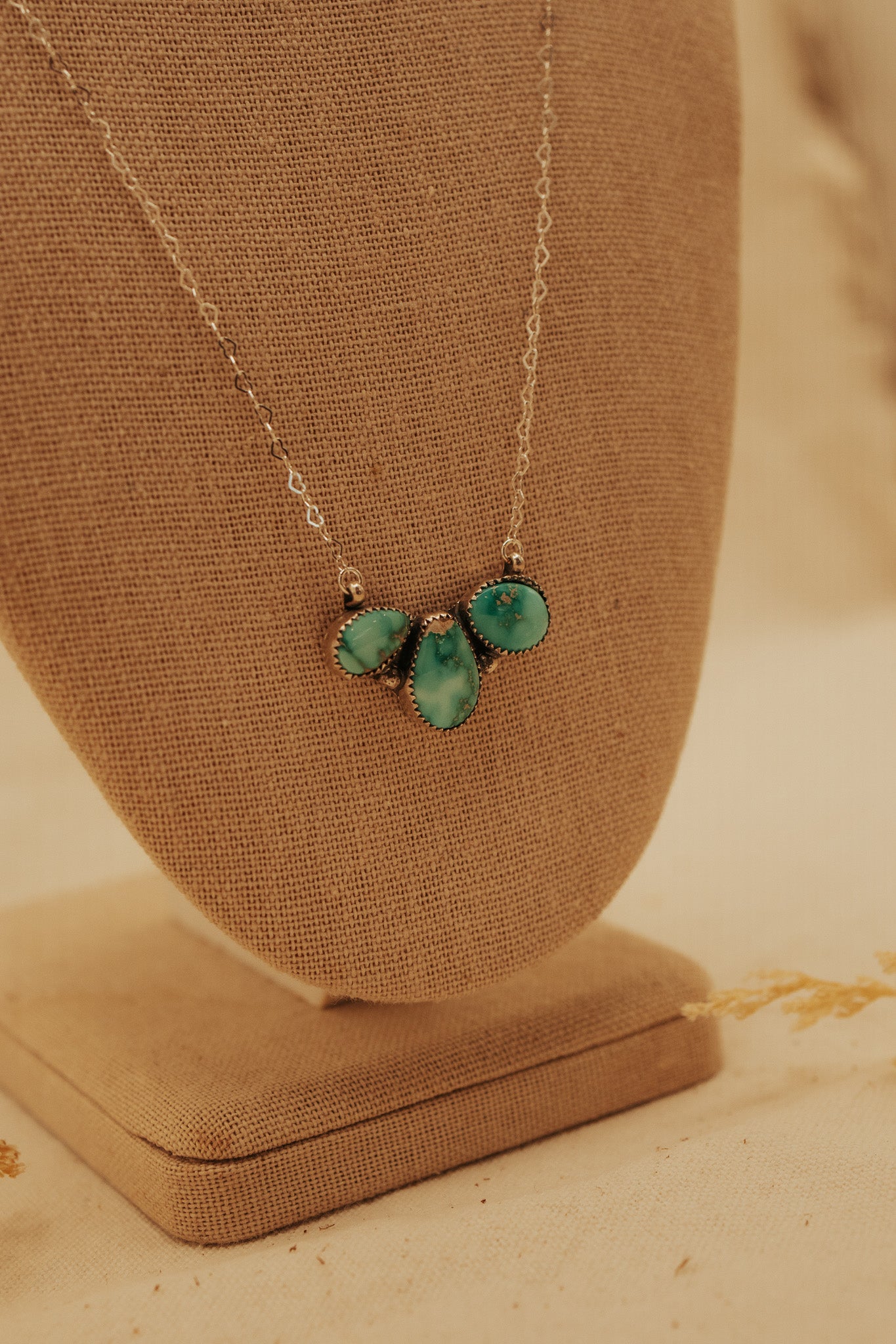 The Eleanor Cluster Necklace V
