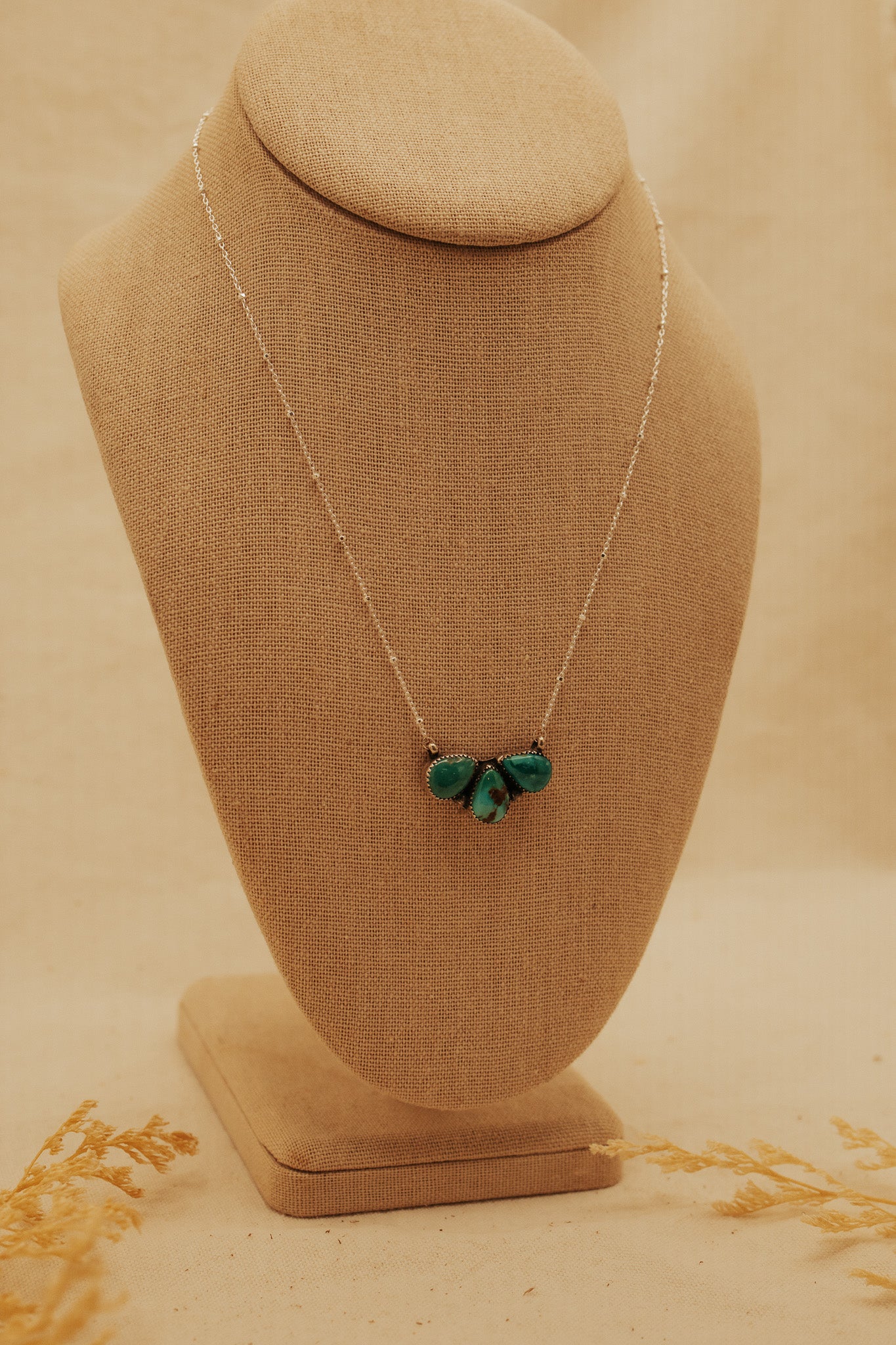 The Eleanor Cluster Necklace IV