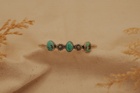 The Daisy Cuff