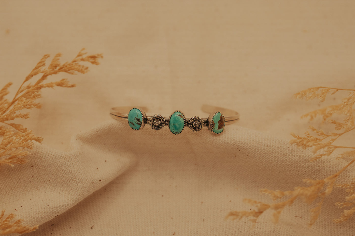 The Daisy Cuff