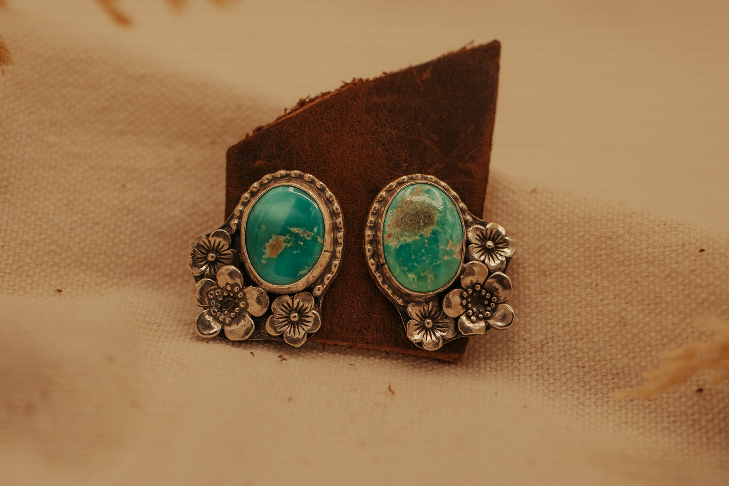 The Winnie Studs