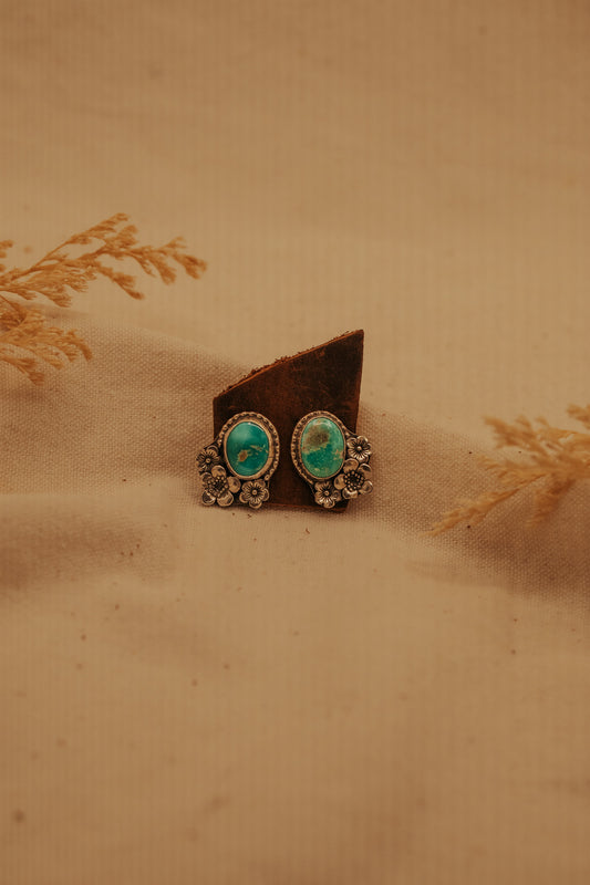 The Winnie Studs