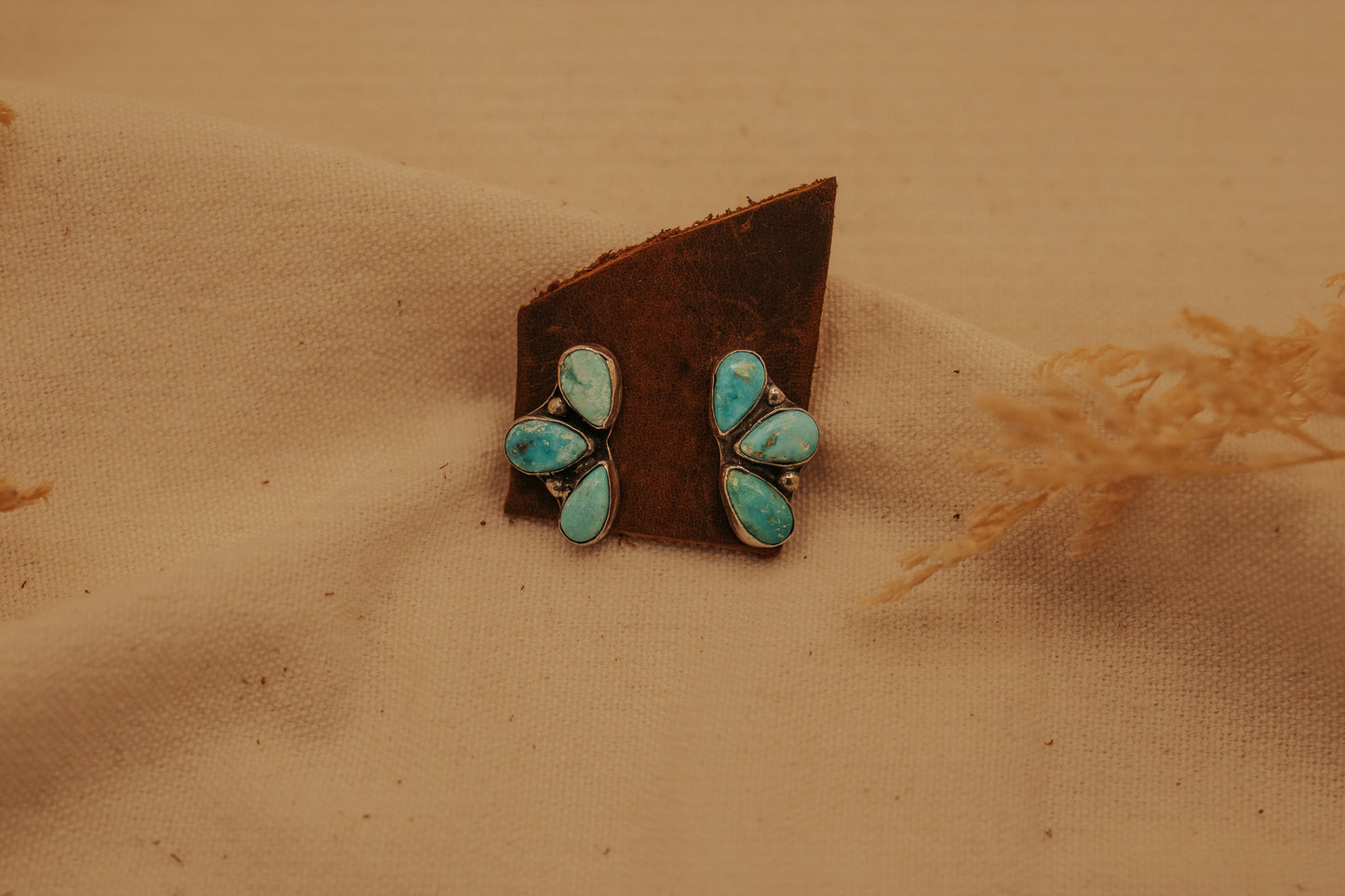 The Gillian Studs
