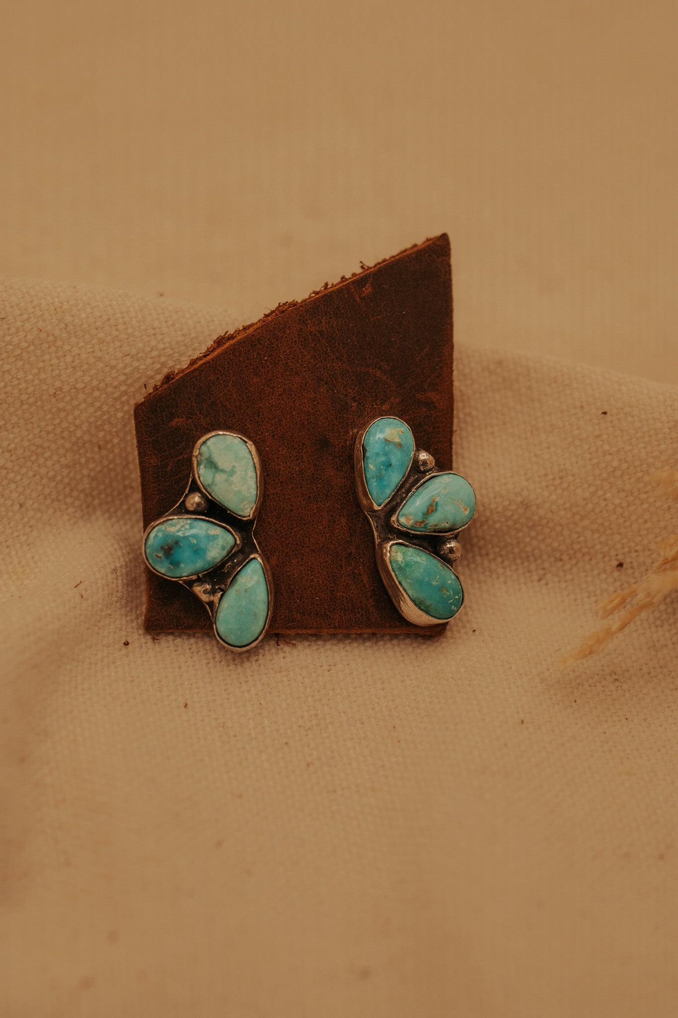 The Gillian Studs