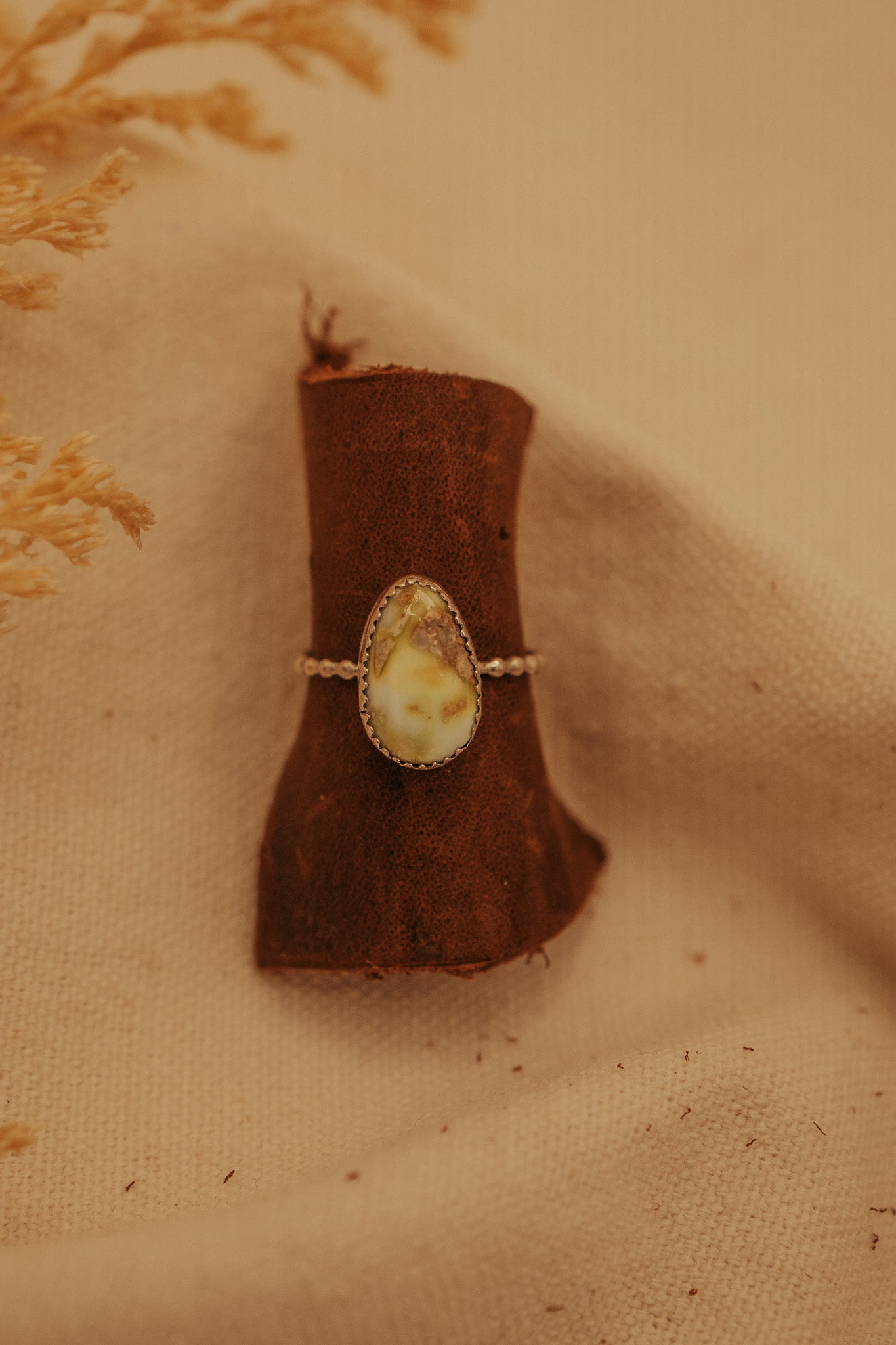 The Anne Ring - SIZE 6