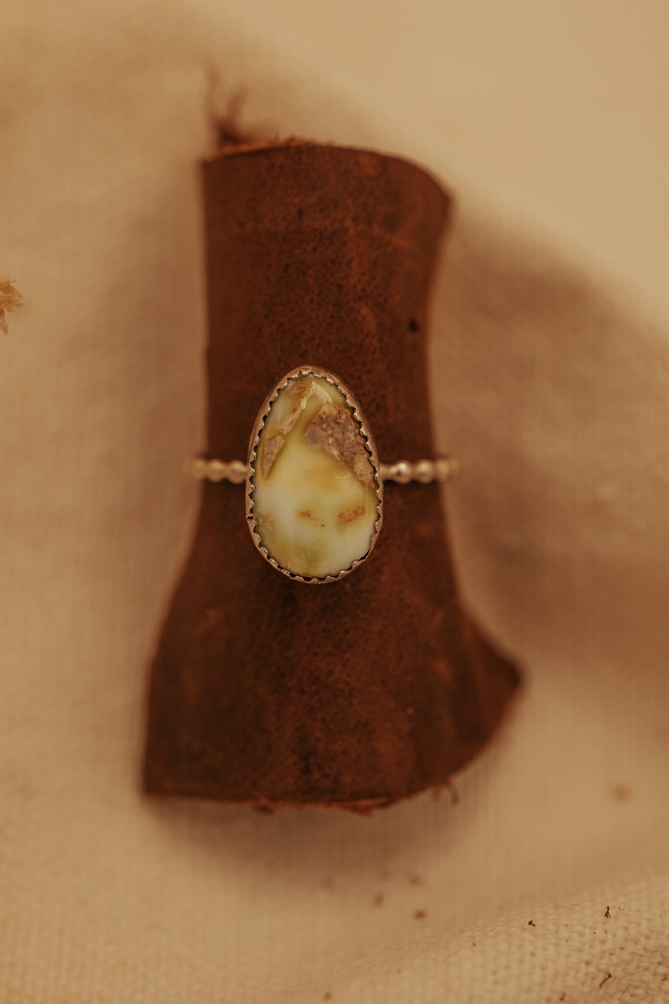 The Anne Ring - SIZE 6