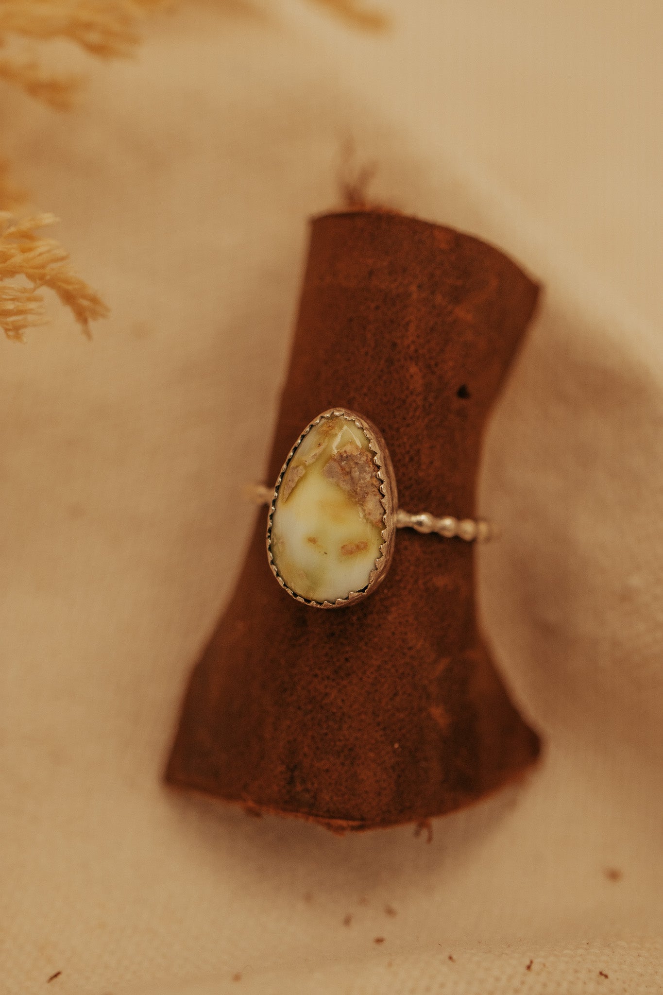 The Anne Ring - SIZE 6