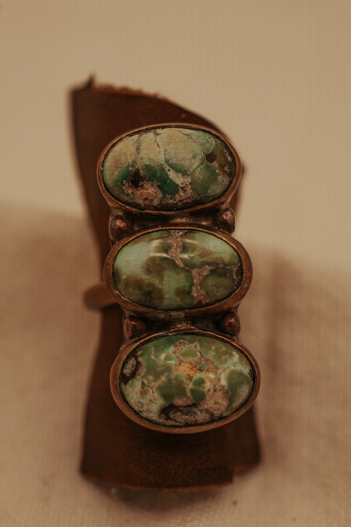 The Winslie Ring - SIZE 9