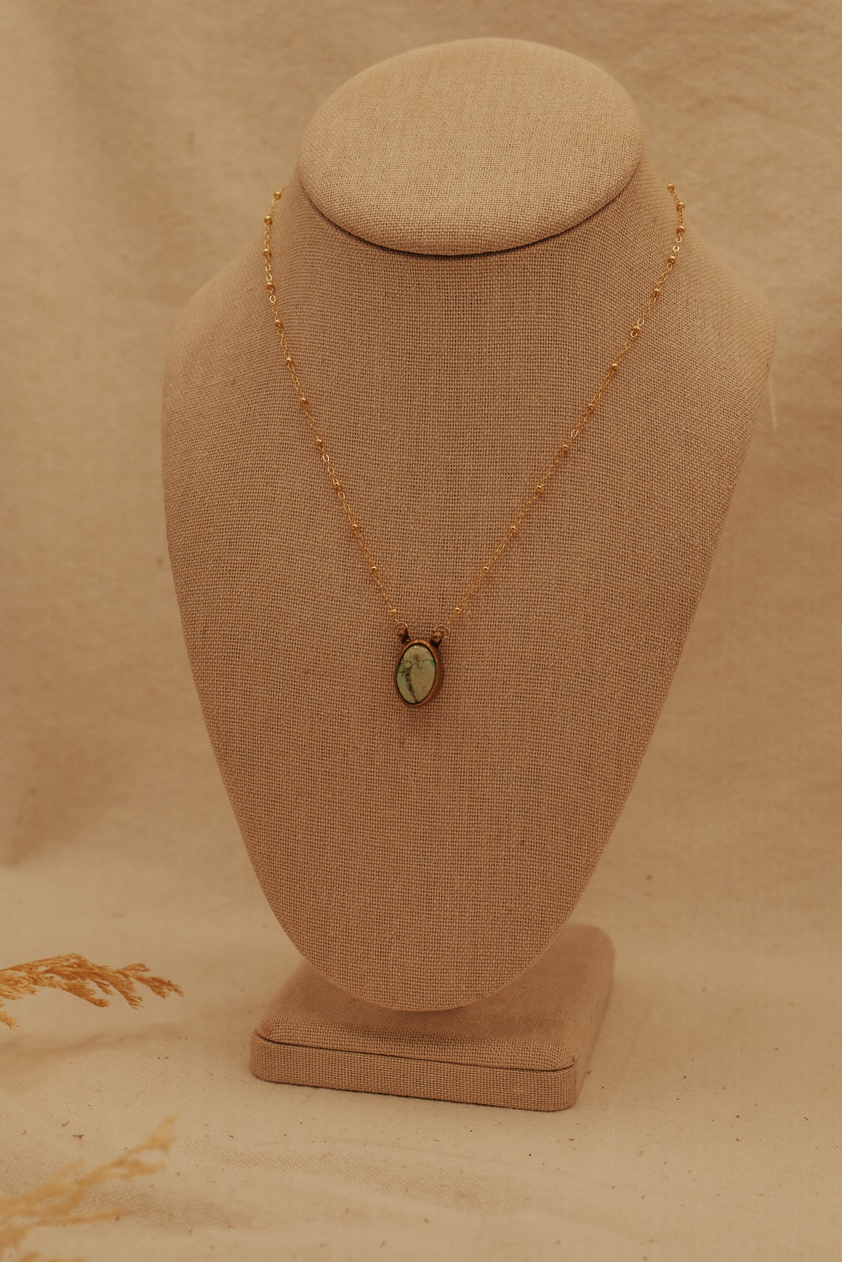 The Lily Necklace