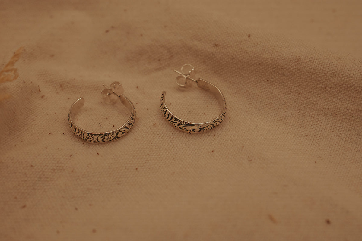 The Thea Hoops