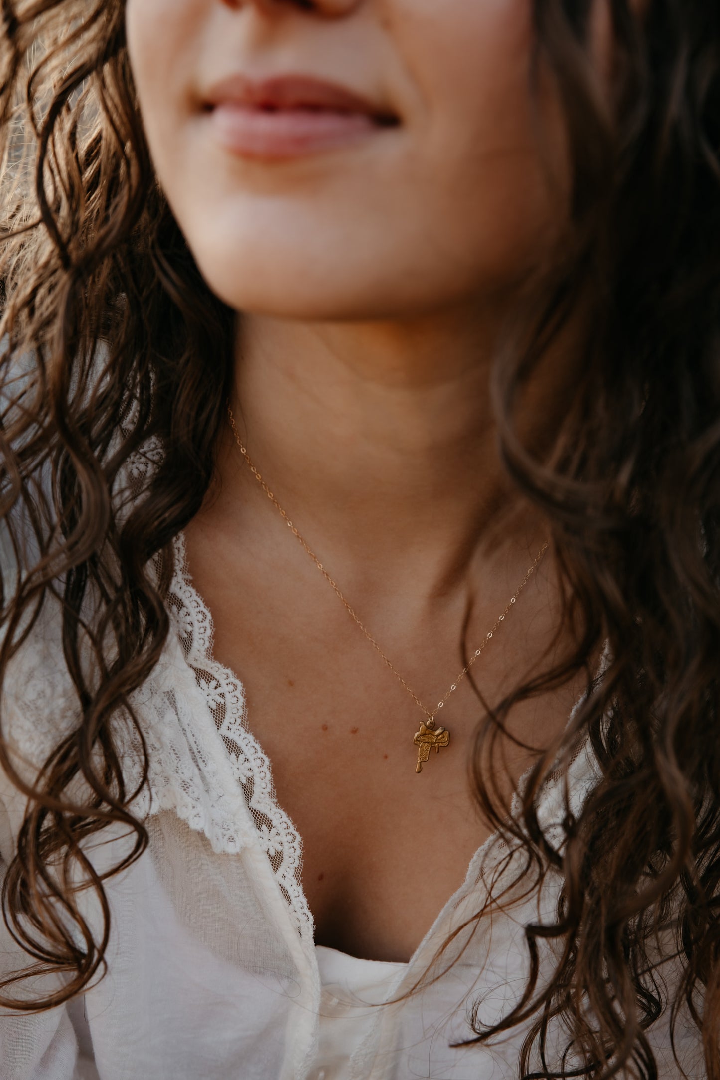 The Saddle Necklace