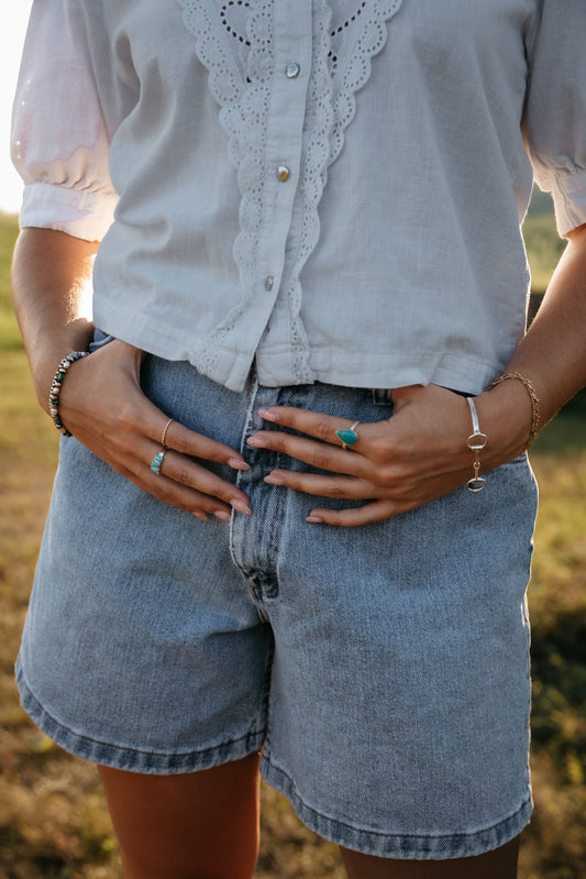 The Wrangler Mom Shorts - size 28