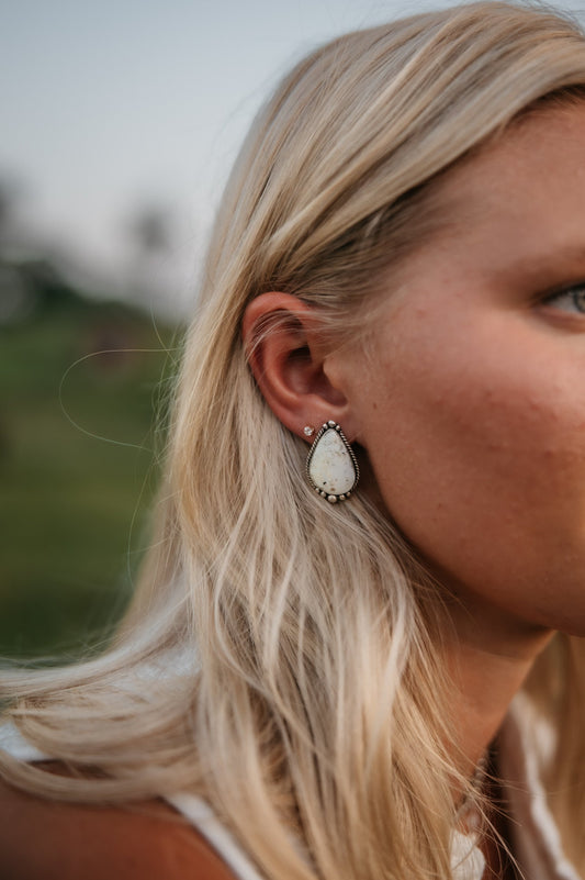 The Eleanor Earrings